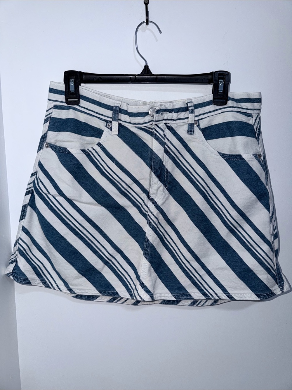 Universal Thread Navy and White Diagonal Stripe Mini Skirt